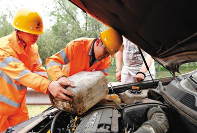 孙吴剑阁道路救援